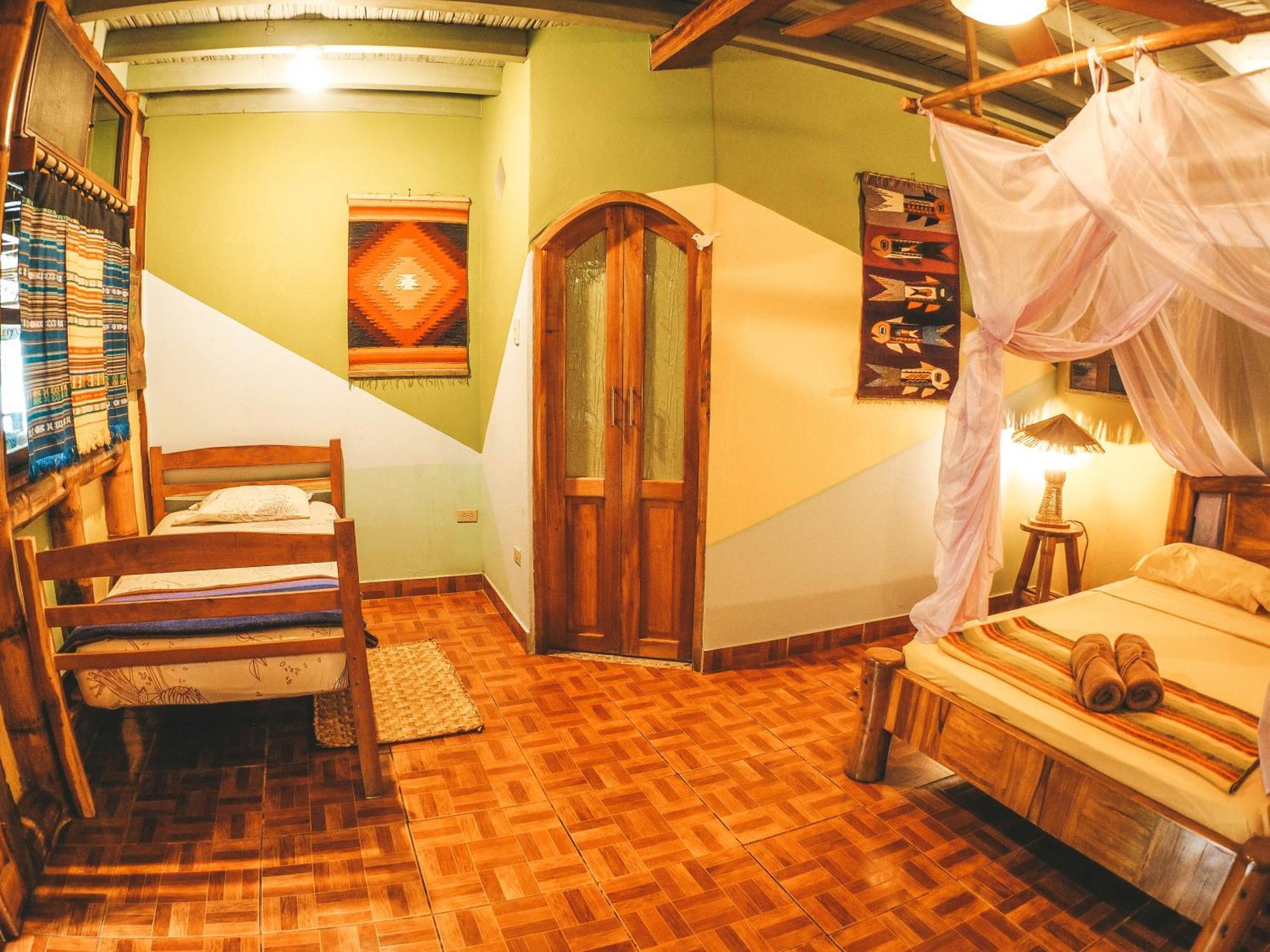 Balsa Surf Camp Hotel Montanita Exterior photo