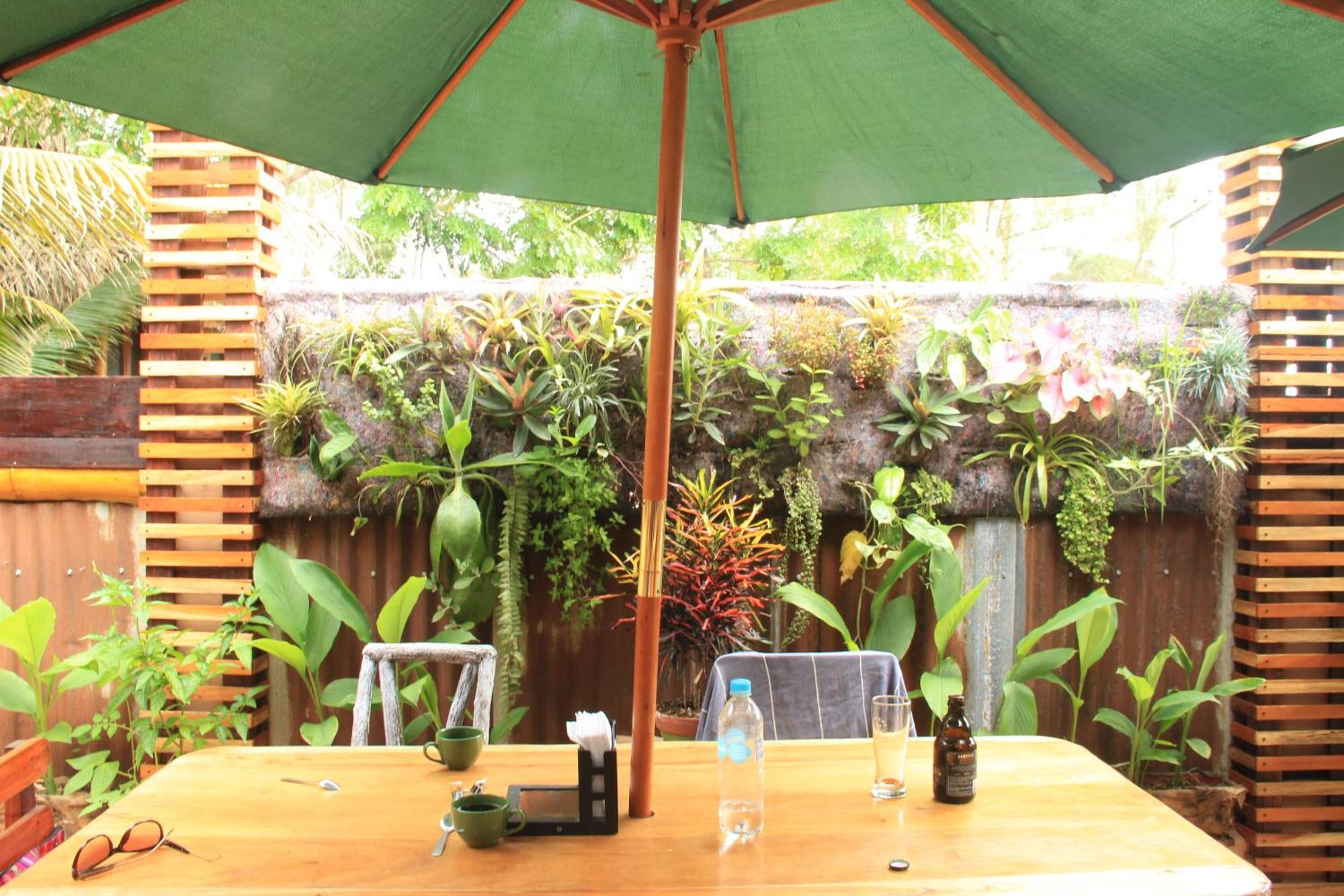 Balsa Surf Camp Hotel Montanita Exterior photo